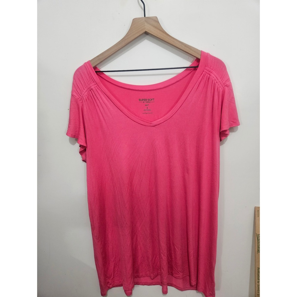 Torrid Super Soft Size 3 Hot Pink V Neck Top Ruched Flutter Sleeve Plus Size